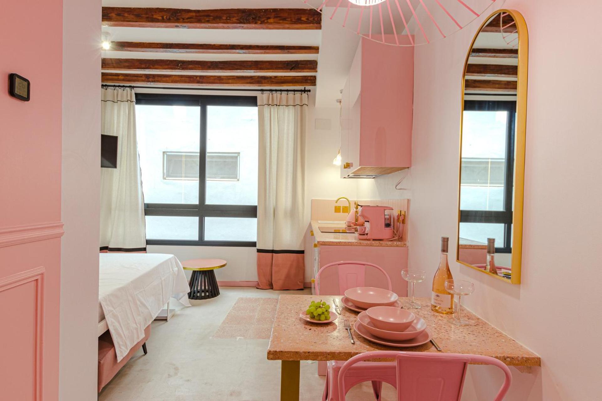 Glamorous Pink Studio In City Center Alicante Eksteriør billede
